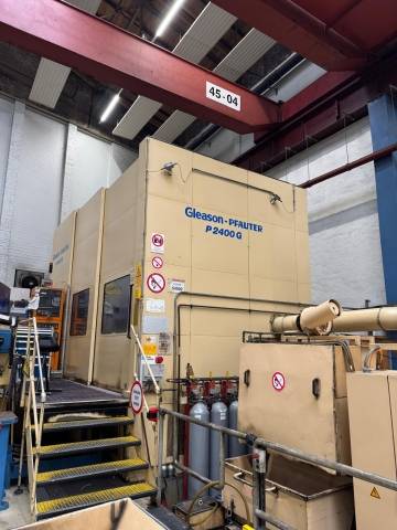CNC - Zahnradschleifmaschine